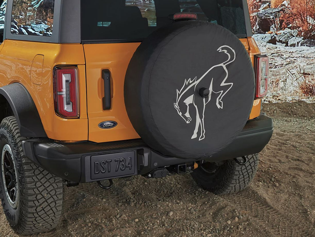 Bronco 2021-2023 Abstract Bronco, Oxford White Ink Spare 32inch Tire Cover