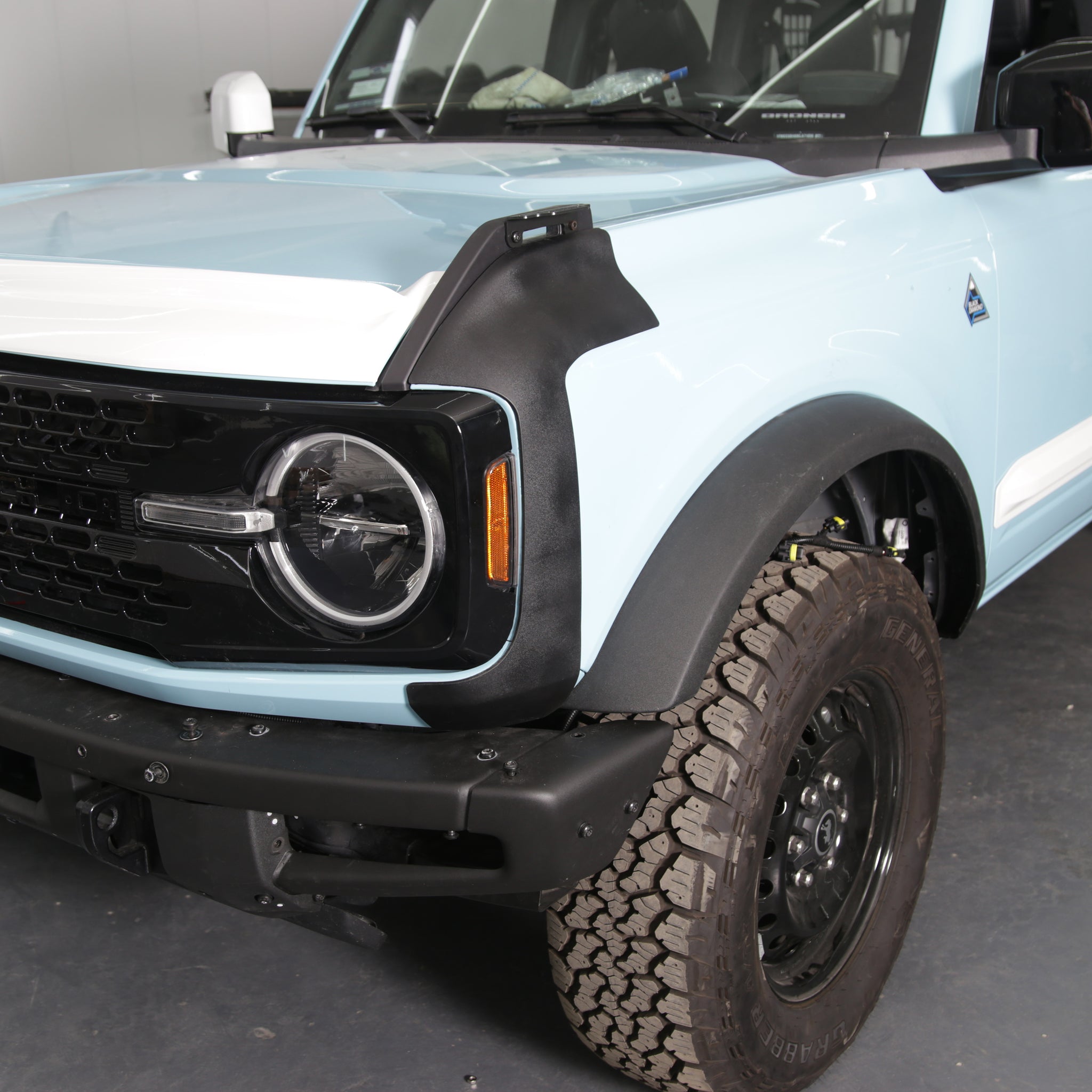 Bronco front fender corner protectors